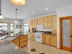 05-725 N Country Club Dr 05-725 N Country Club Dr