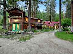 mls_Inside-Spokane-Vineyard Twilight-8 mls_Inside-Spokane-Vineyard Twilight-8