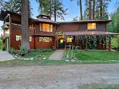 mls_Inside-Spokane-Vineyard Twilight-6 mls_Inside-Spokane-Vineyard Twilight-6