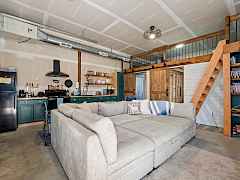 11-4497 hwy 25-hunters