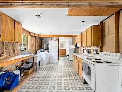20-1622 clugston onion creek rd i-colvil